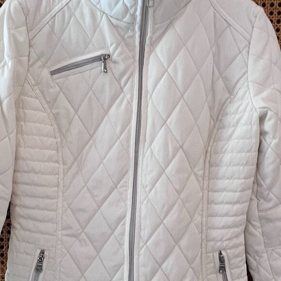 Jessica Simpson quilted coat - NWT - Size Small - Picture 11 of 11